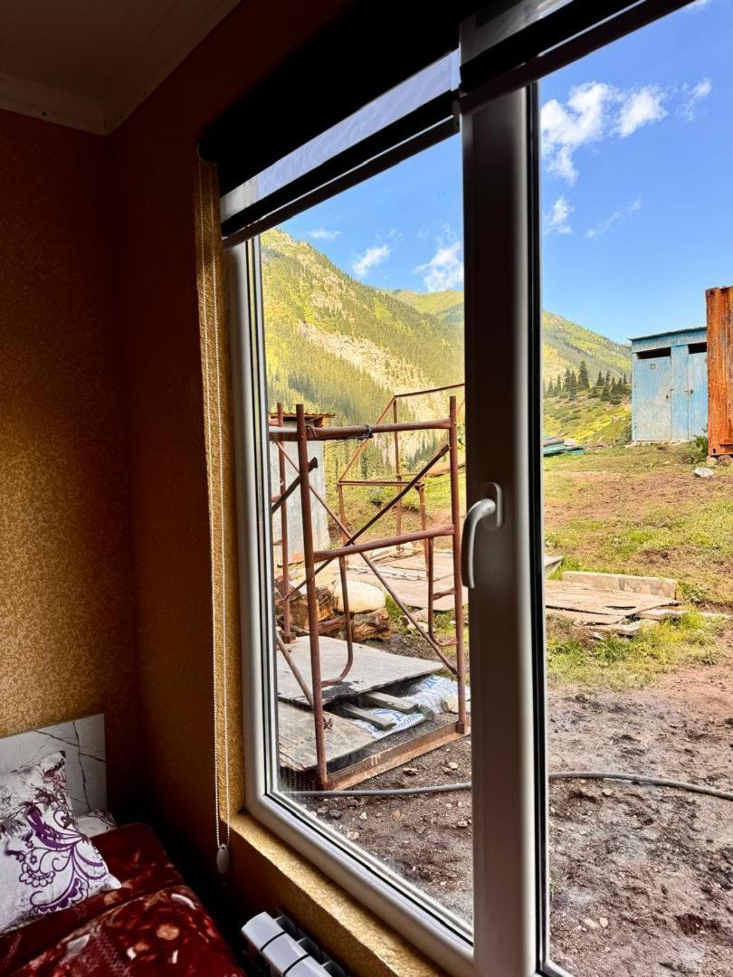 Ala-Kul Guesthouse In Altyn-Arashan Karakol Exterior foto